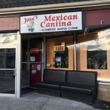 Jose's Mexican Cantina serving tacos, burritos, and fajitas in New Providence, NJ