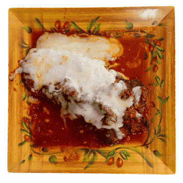 Family dining at Villa Borghese II in Helmetta NJ